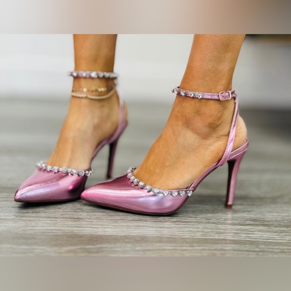 Brand New Size 9 metallic pink bling heels